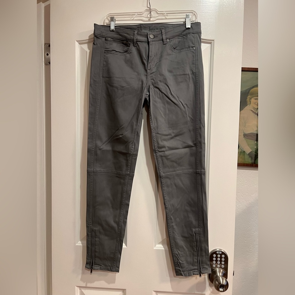Calvin Klein women’s pants size 30